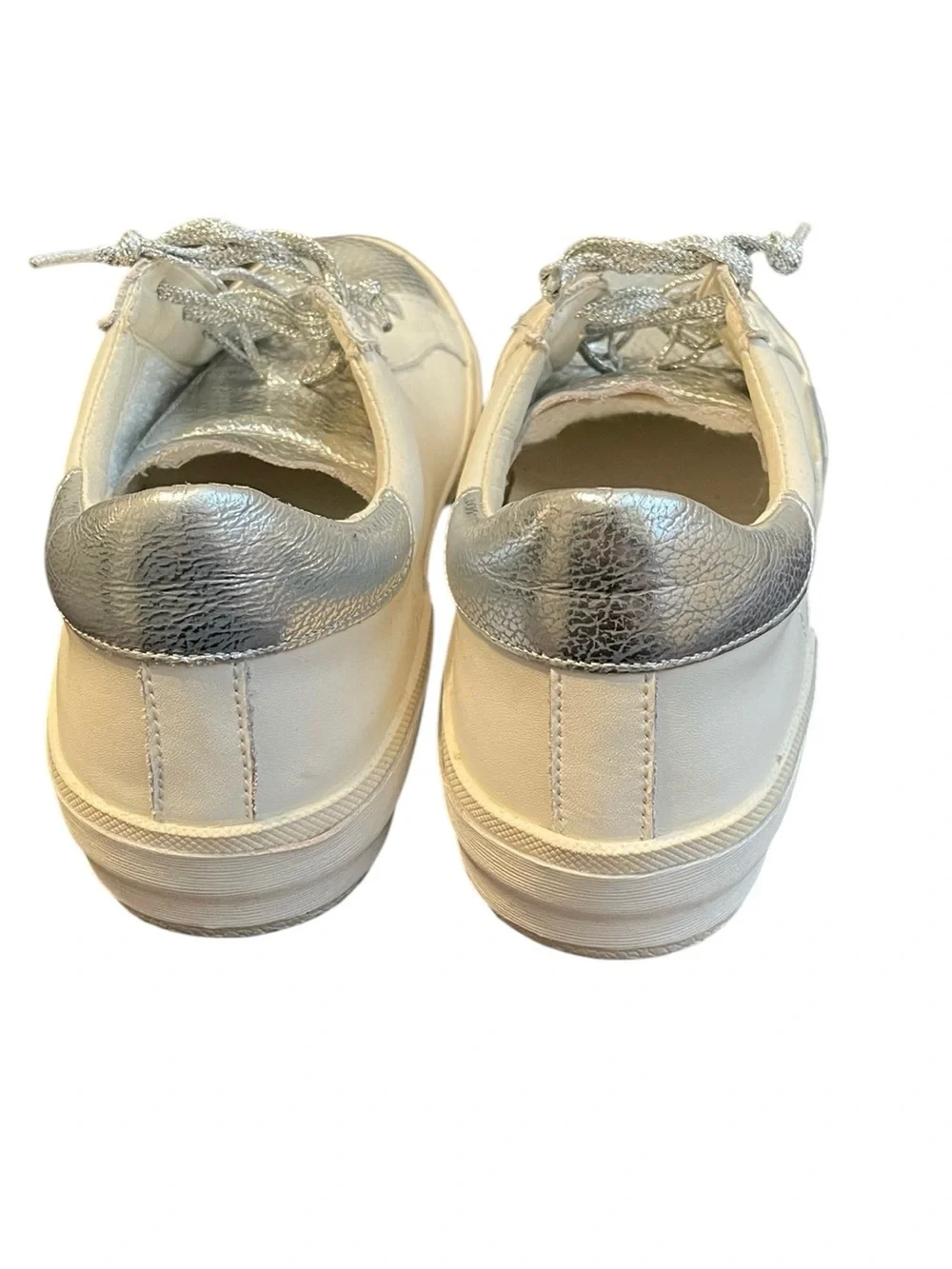 Dolce‎ Vita Women's White Silver Zina Glittered Snake Print Sneakers Size 9